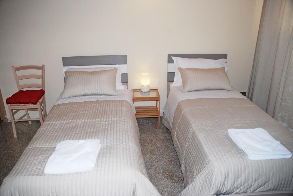 Brezzolina Apartment With Parking Bitonto Exterior foto